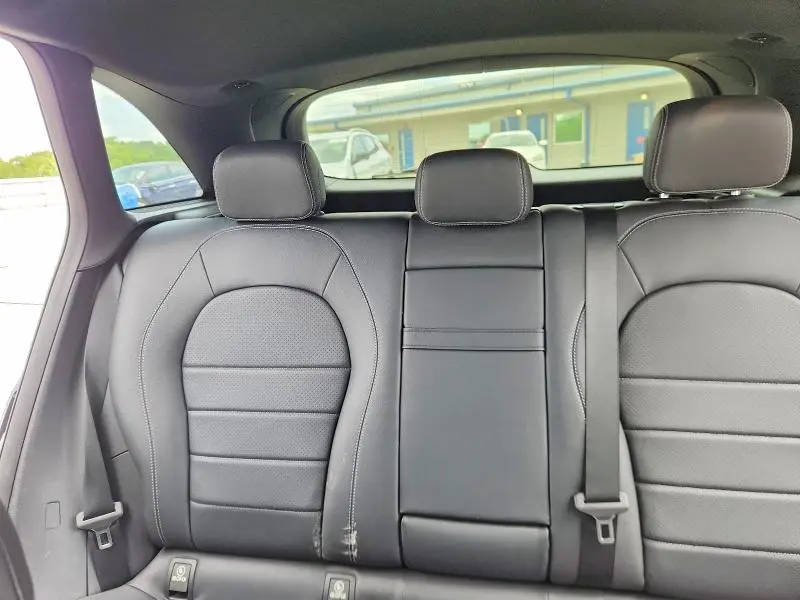 2020 MERCEDES-BENZ GLC 300  
