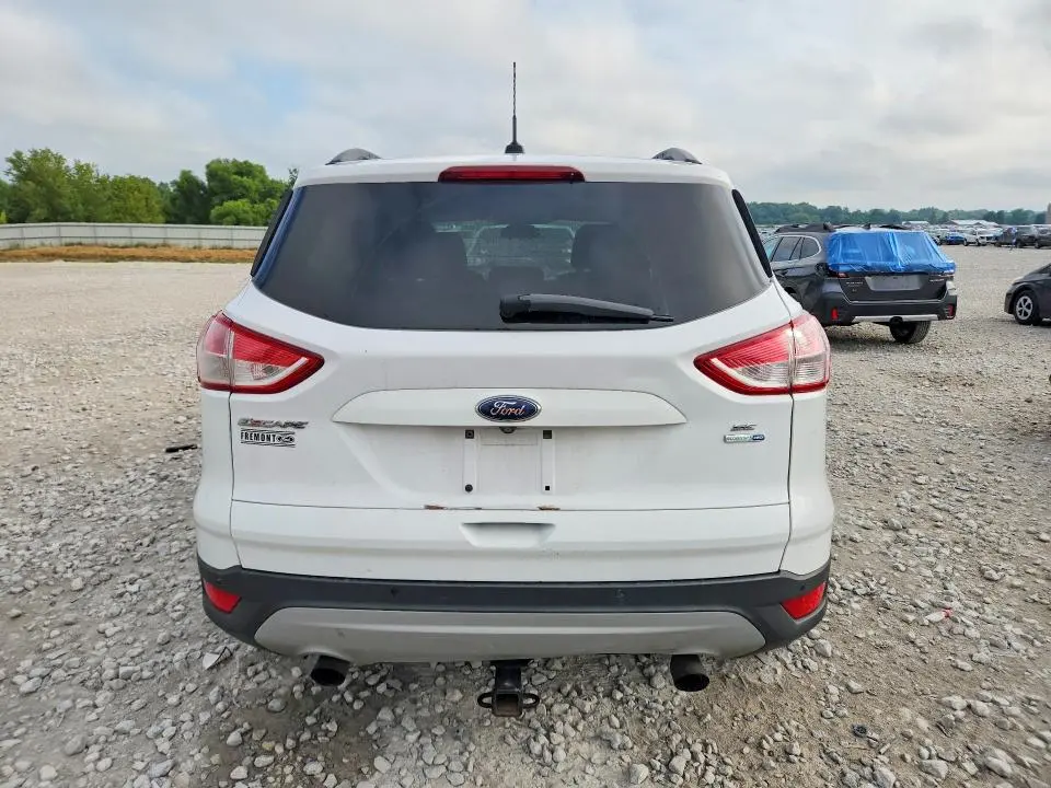 2014 FORD ESCAPE SE  