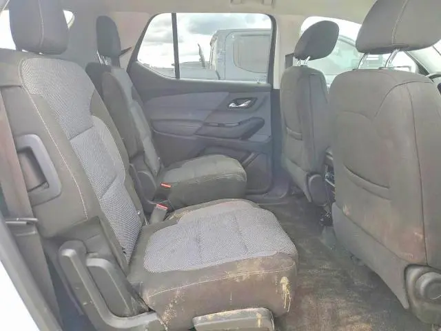 2018 CHEVROLET TRAVERSE LT  