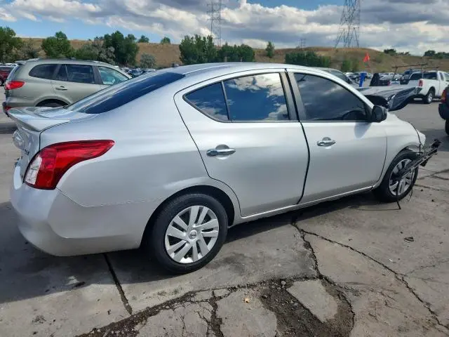 2013 NISSAN VERSA S  