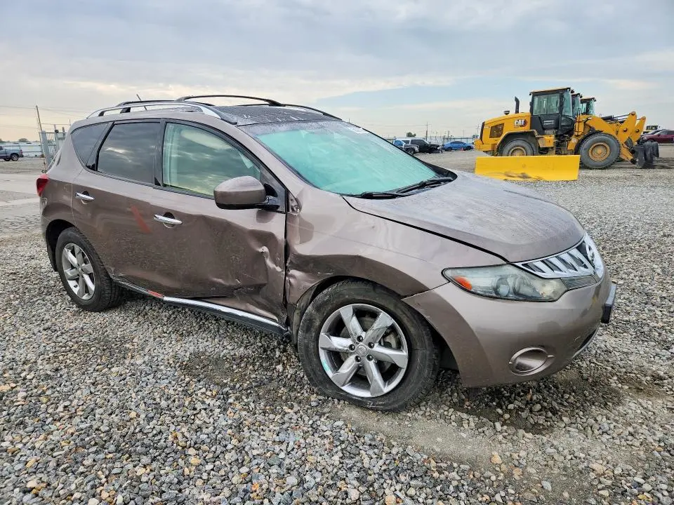2010 NISSAN MURANO S  