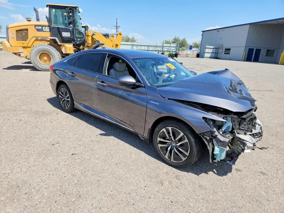 2019 HONDA ACCORD TOURING HYBRID  