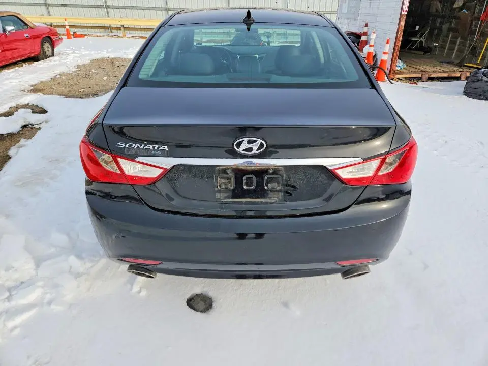 2011 HYUNDAI SONATA SE  