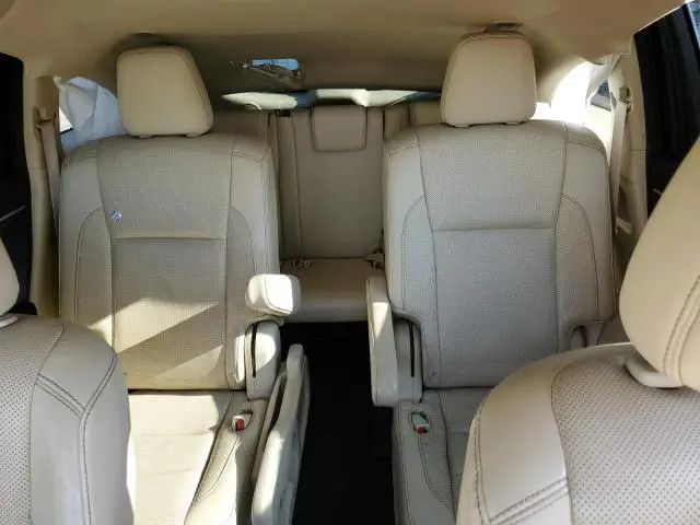 2016 TOYOTA HIGHLANDER LIMITED  