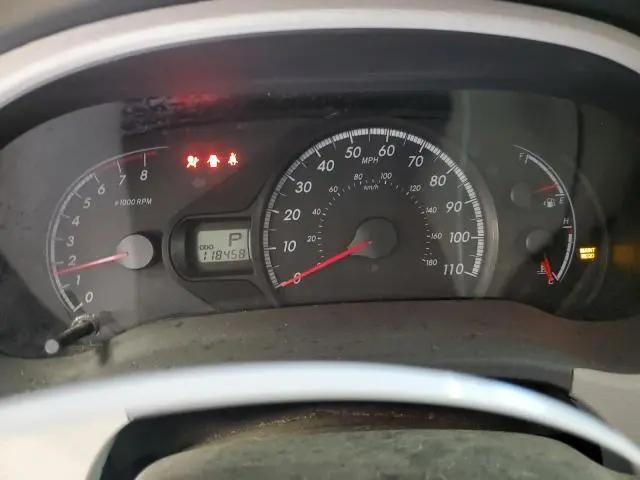2011 TOYOTA SIENNA BASE  