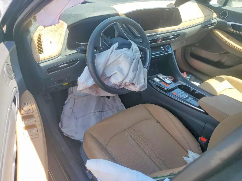 2022 HYUNDAI SONATA LIMITED  