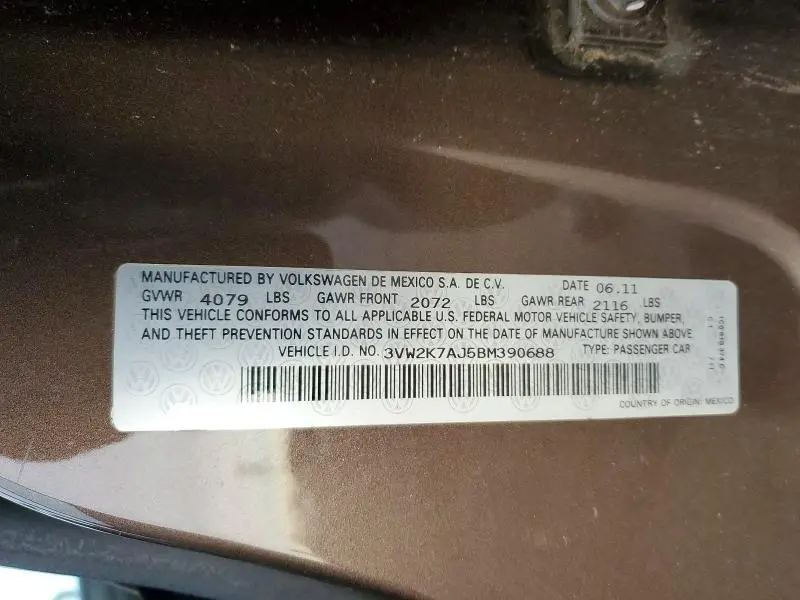 2011 VOLKSWAGEN JETTA BASE  