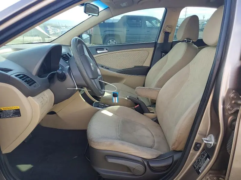 2013 HYUNDAI ACCENT GLS  