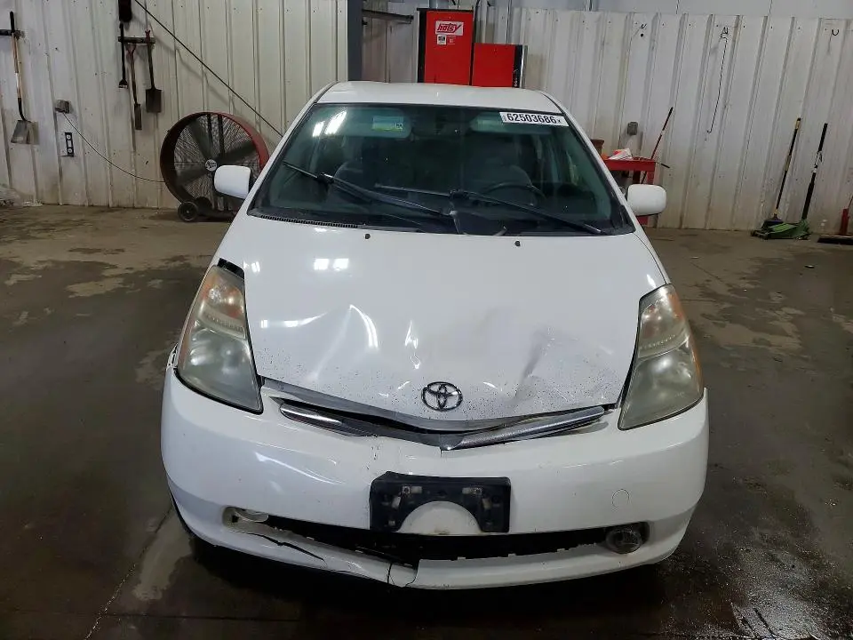 2012 TOYOTA PRIUS BASE  