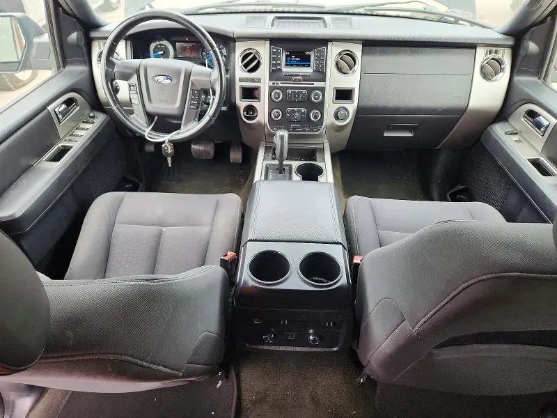 2017 FORD EXPEDITION EL XLT  