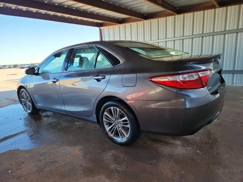 2016 TOYOTA CAMRY LE  