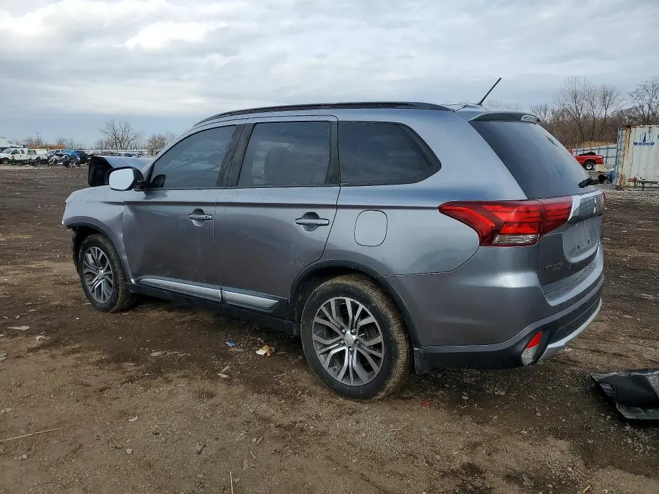 2016 MITSUBISHI OUTLANDER SE  