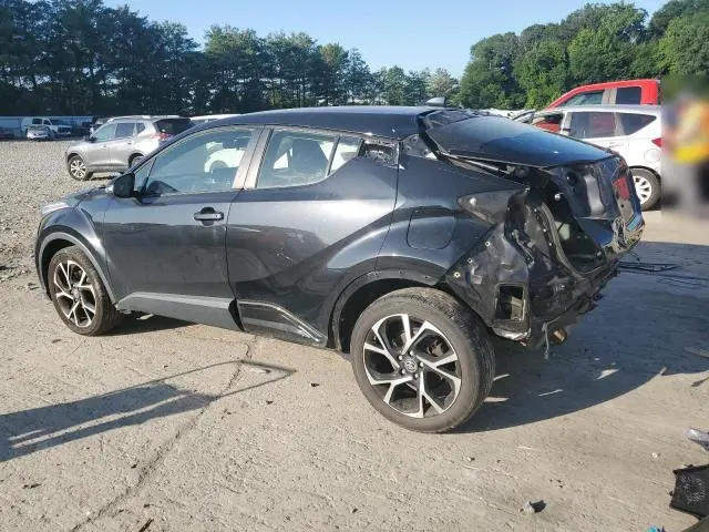 2020 TOYOTA C-HR XLE  
