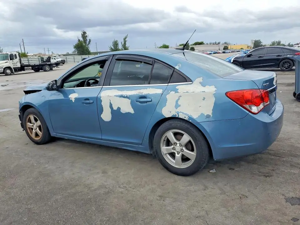 2012 CHEVROLET CRUZE LT  