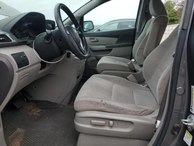2011 HONDA ODYSSEY LX  