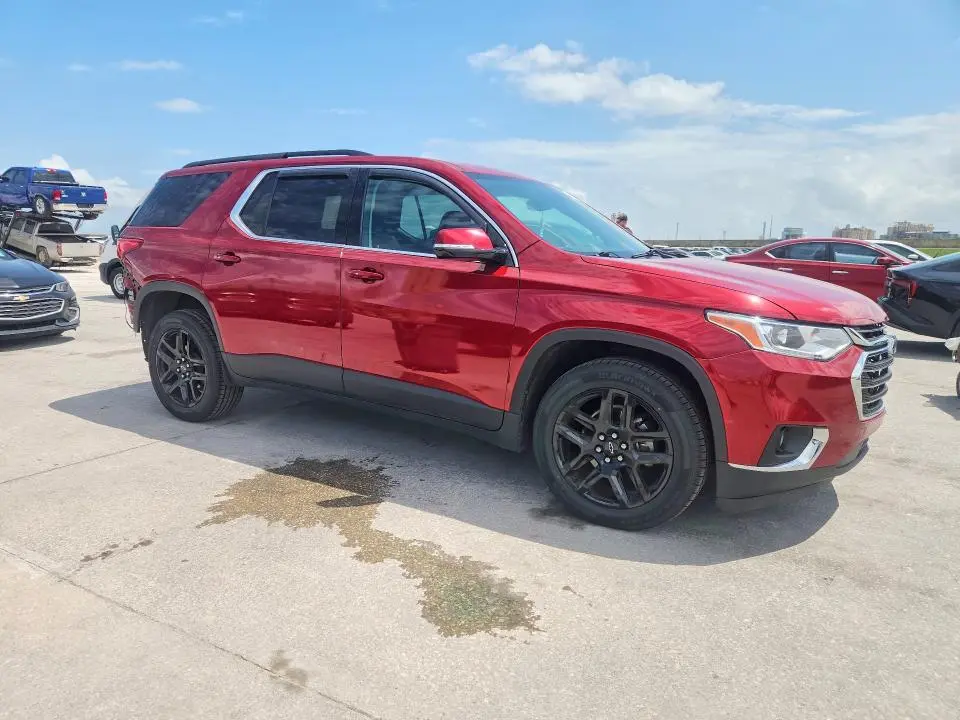 2020 CHEVROLET TRAVERSE LT  