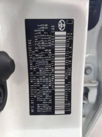 2021 TOYOTA COROLLA LE  