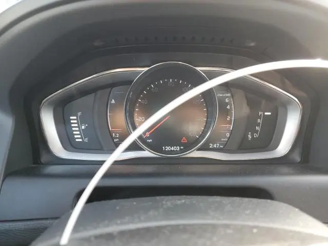 2016 VOLVO XC60 T5 PREMIER