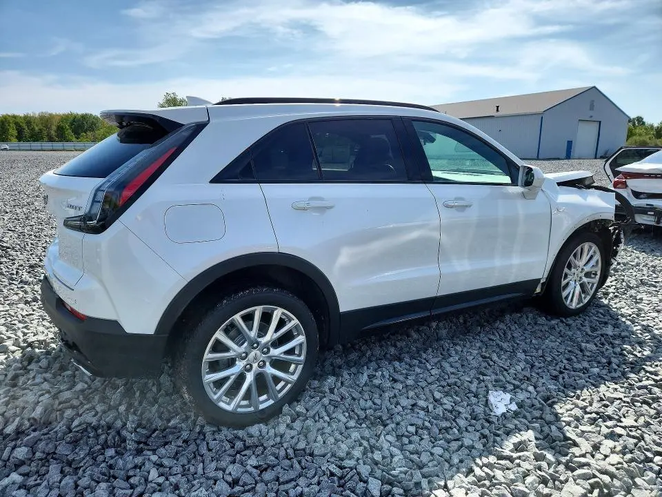 2019 CADILLAC XT4 SPORT  