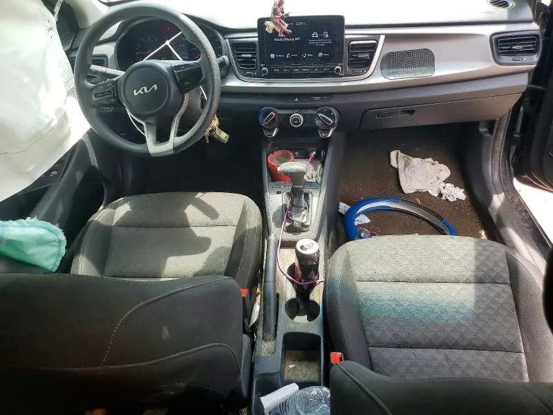 2023 KIA RIO LX  