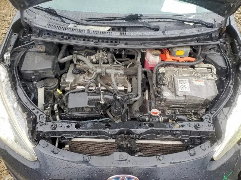 2016 TOYOTA PRIUS C ONE  