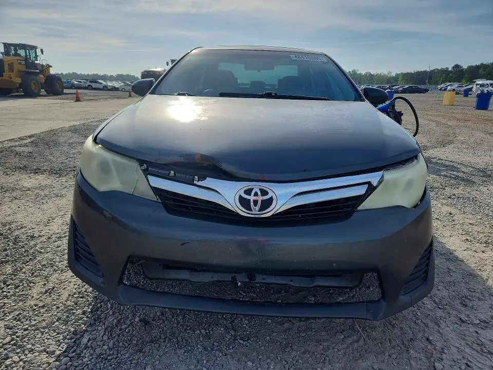 2014 TOYOTA CAMRY LE  