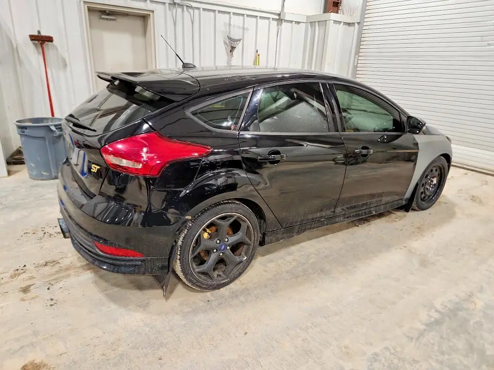 2017 FORD FOCUS ST  