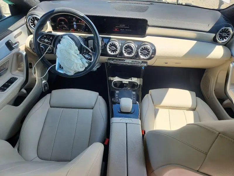 2023 MERCEDES-BENZ CLA 250  