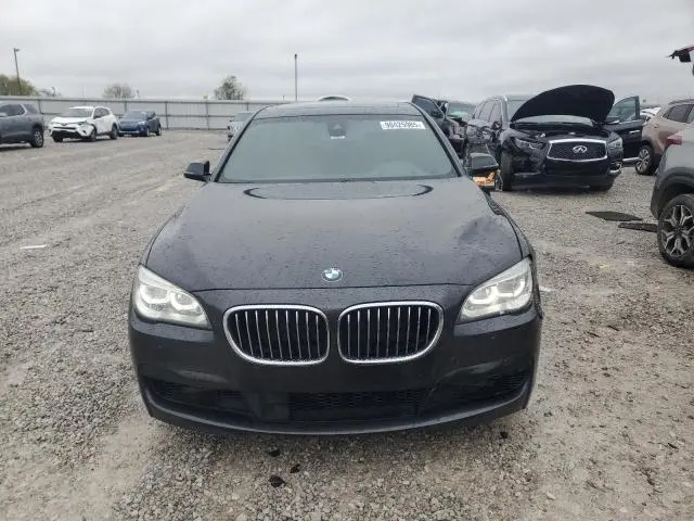 2013 BMW 740 LXI  