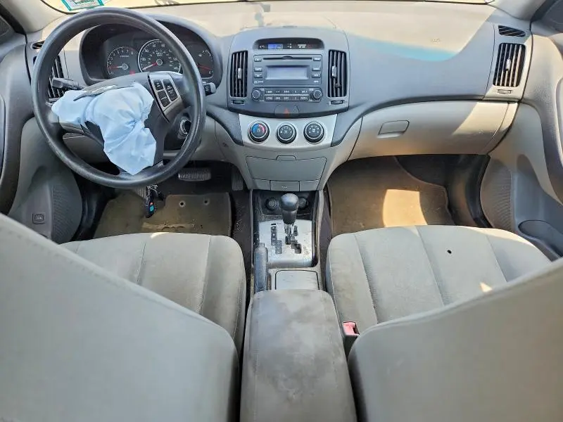 2010 HYUNDAI ELANTRA GLS  