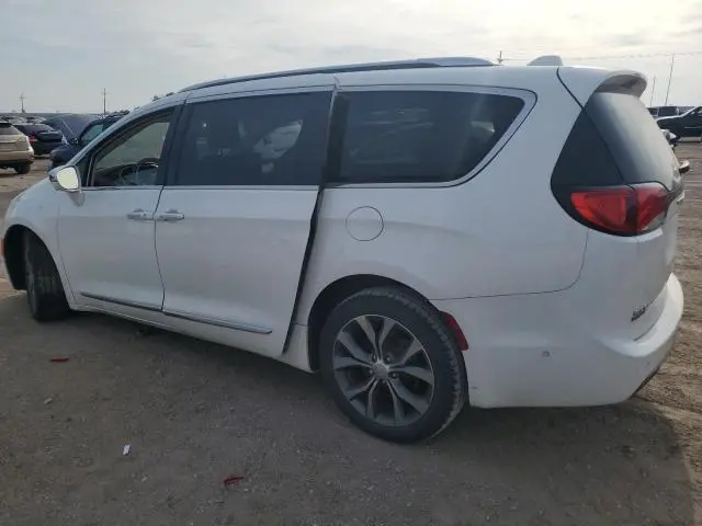2017 CHRYSLER PACIFICA LIMITED  