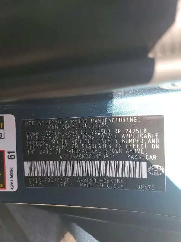 2025 TOYOTA CAMRY LE  