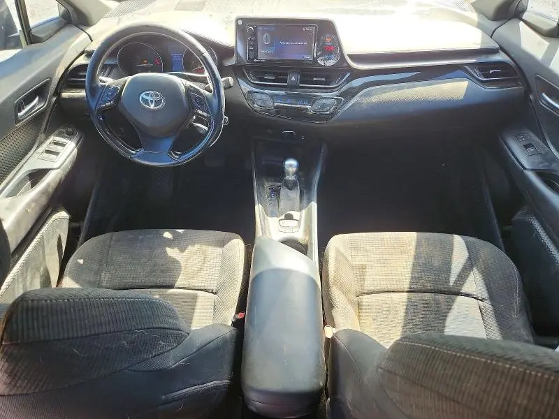 2018 TOYOTA C-HR XLE  