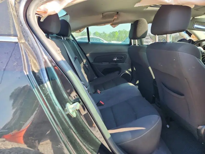 2012 CHEVROLET CRUZE LT  