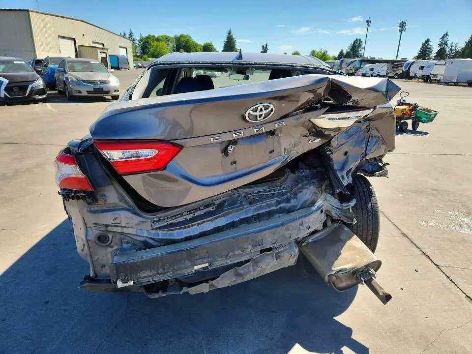 2020 TOYOTA CAMRY LE  