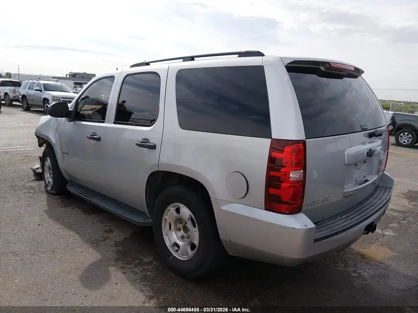 2010 CHEVROLET TAHOE LS
