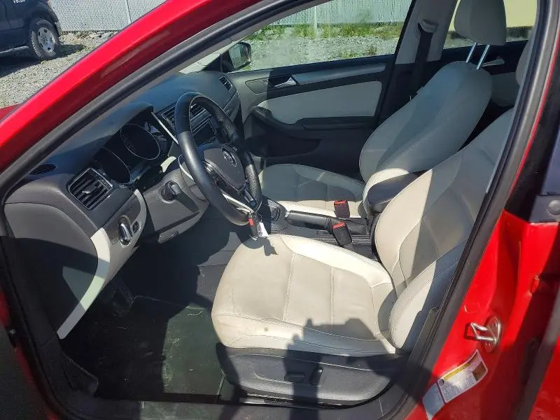 2017 VOLKSWAGEN JETTA SEL  