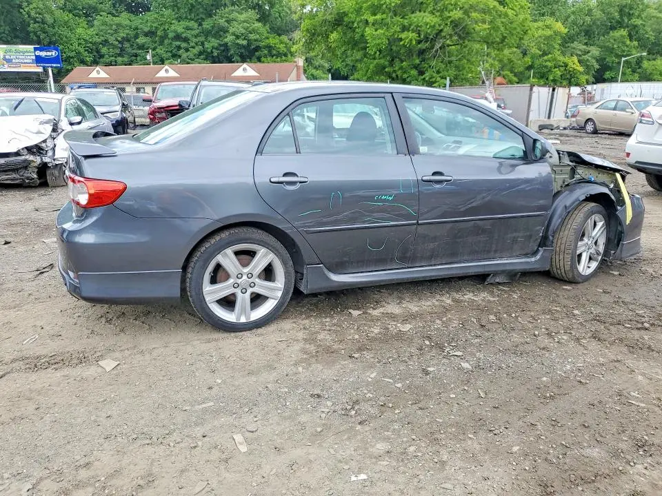 2013 TOYOTA COROLLA S  
