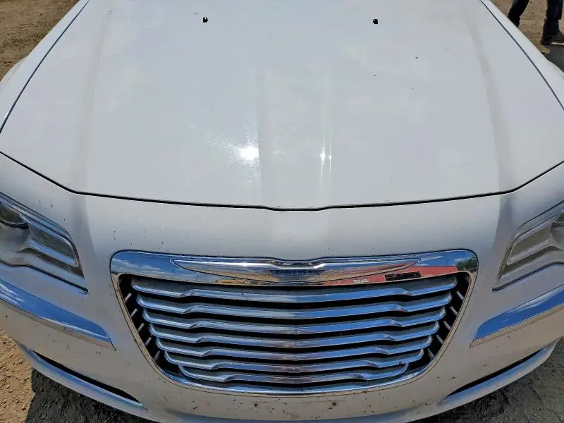 2012 CHRYSLER 300   