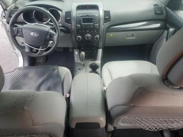 2012 KIA SORENTO BASE  