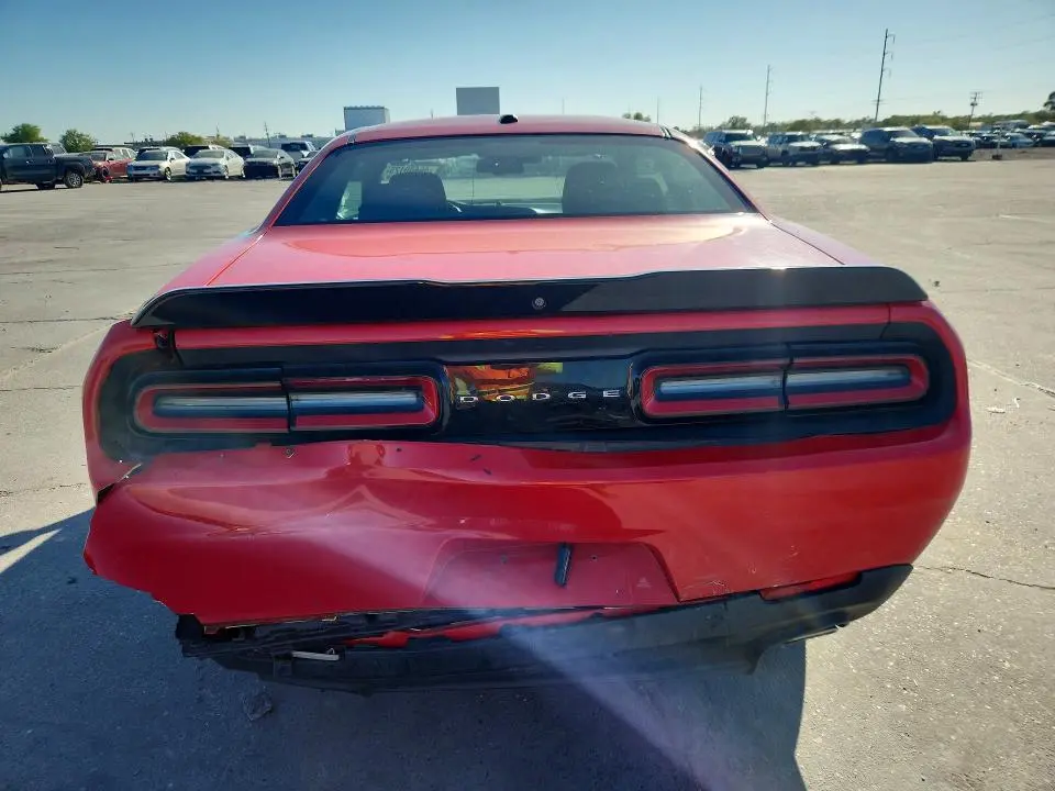 2018 DODGE CHALLENGER SXT  