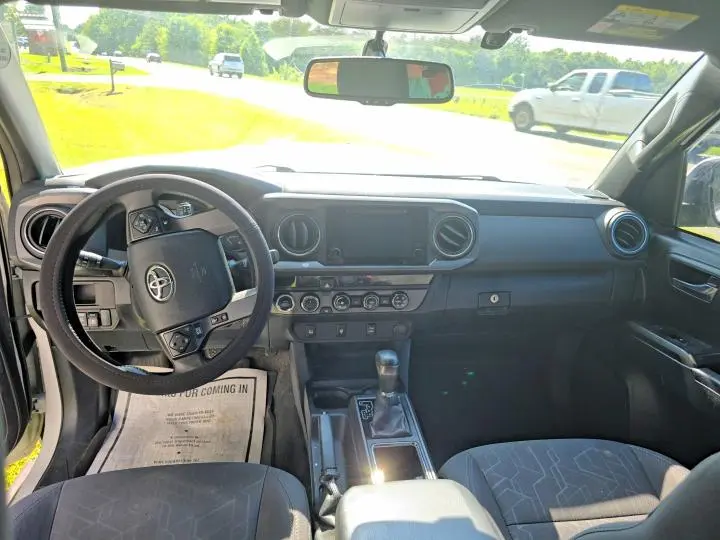 2017 TOYOTA TACOMA TRD SPORT  