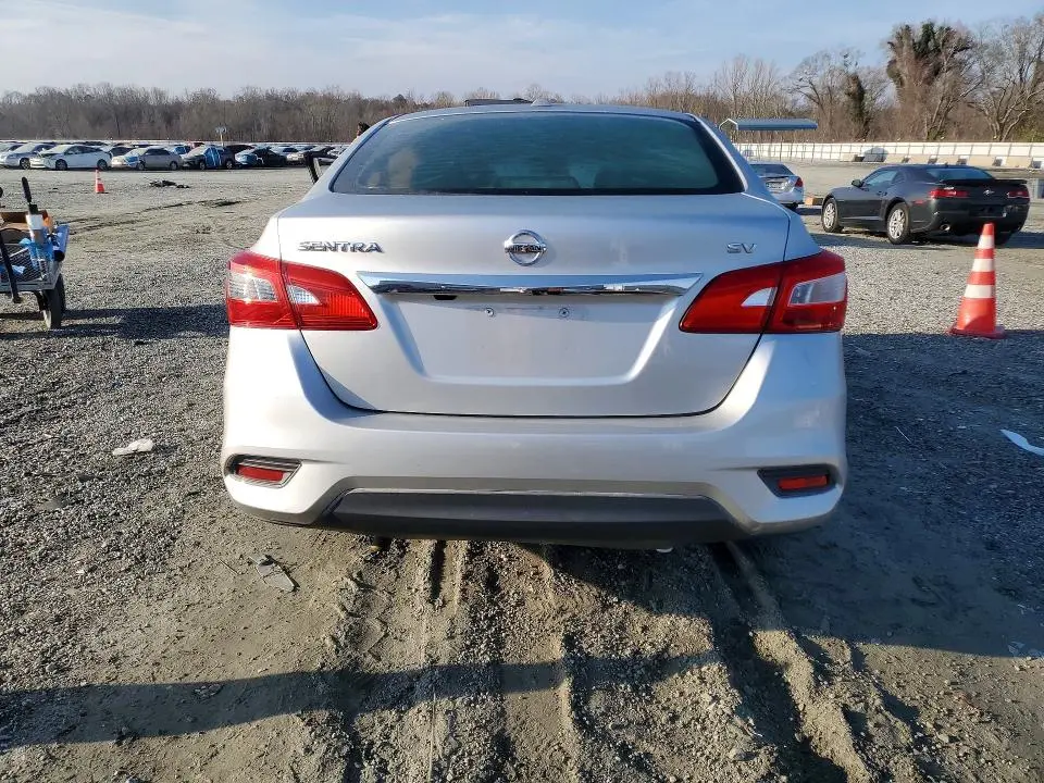 2018 NISSAN SENTRA SV  
