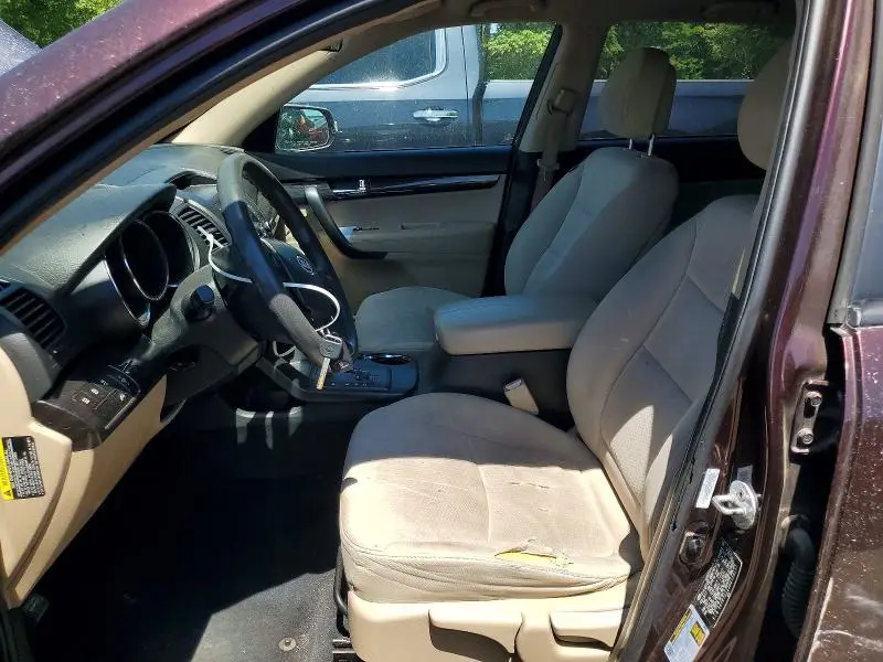 2011 KIA SORENTO LX  