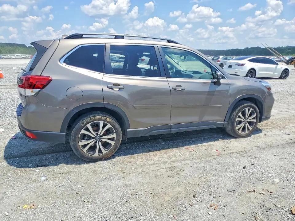 2021 SUBARU FORESTER LIMITED  