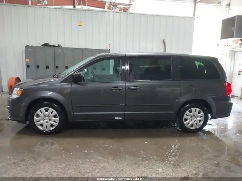 2017 DODGE GRAND CARAVAN SE