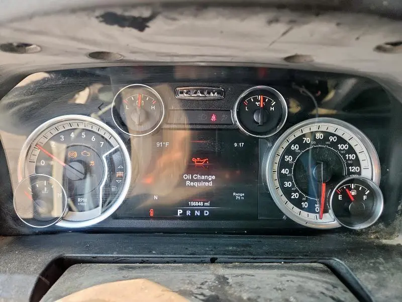 2017 RAM 1500 SLT
