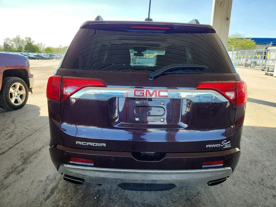 2017 GMC ACADIA DENALI  