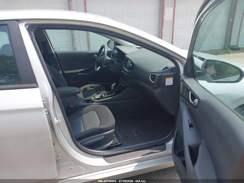 2019 HYUNDAI IONIQ HYBRID BLUE
