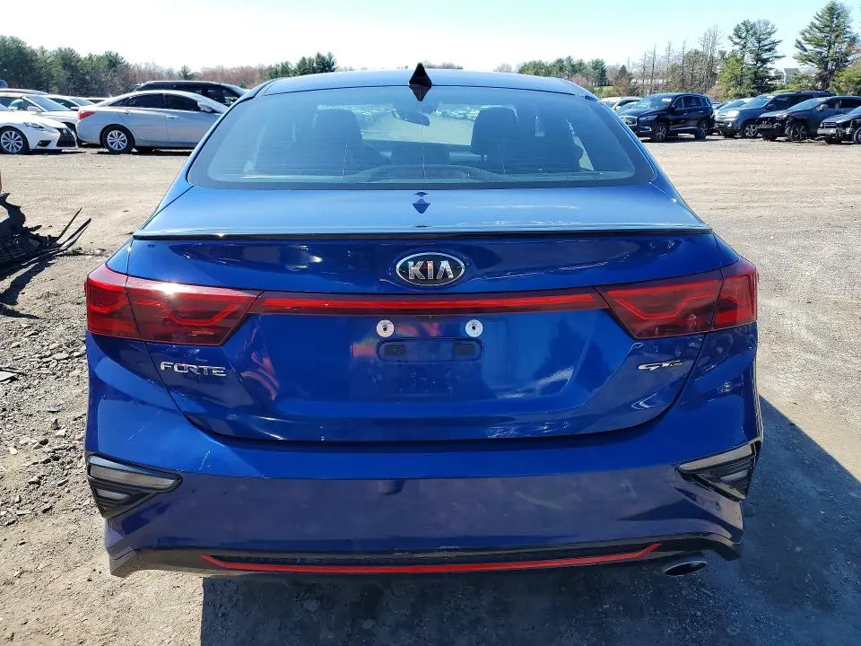 2021 KIA FORTE GT-LINE  